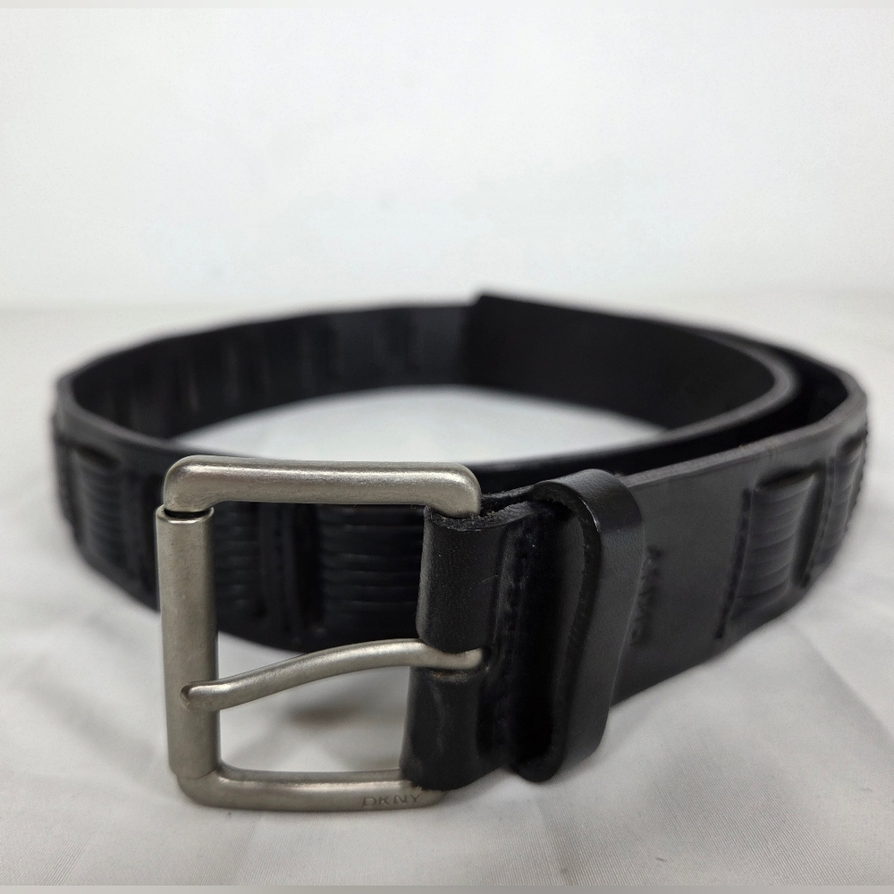 NWT DKNY size M Black Leather Belt For Men